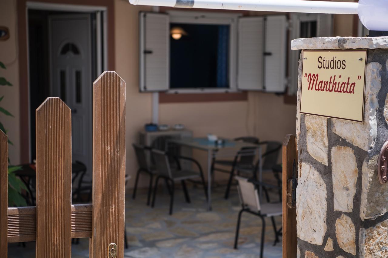 Manthiata Studios Exanthia Exterior photo