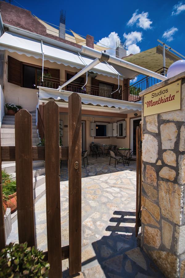 Manthiata Studios Exanthia Exterior photo