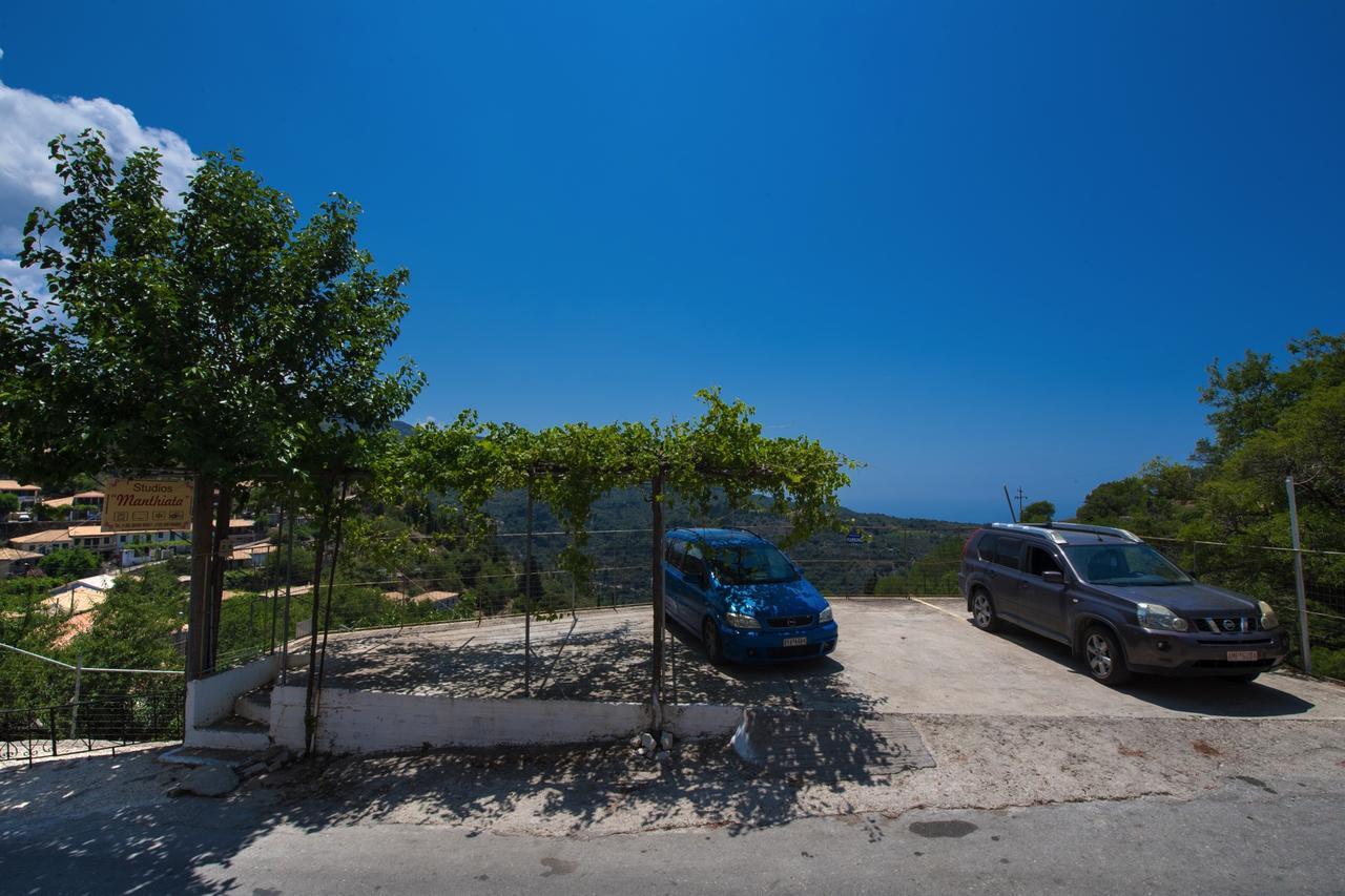 Manthiata Studios Exanthia Exterior photo